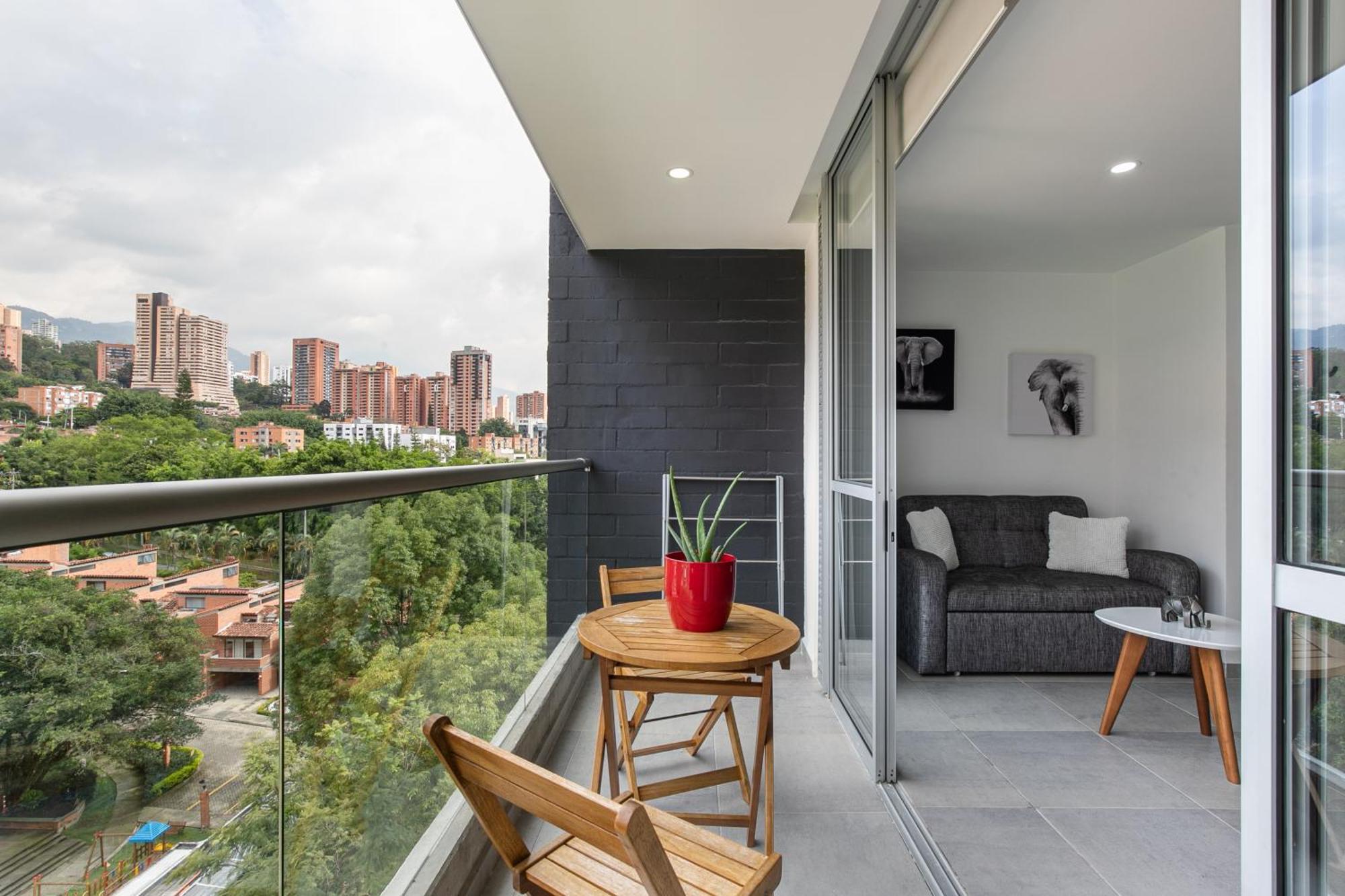 Apartamentos Borbon Suites Medellín Exterior foto