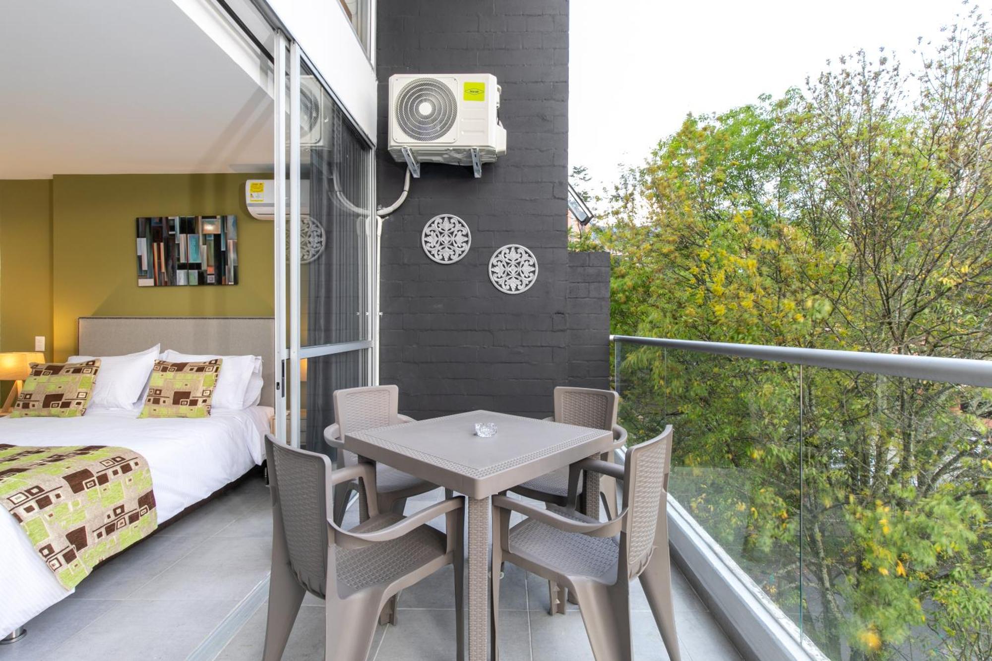 Apartamentos Borbon Suites Medellín Exterior foto